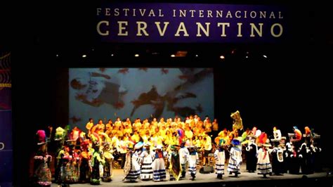 Festival Internacional Cervantino de Guanajuato 2019: Uma Celebração da Cultura Mexicana em Homenagem à Lucha Libre!